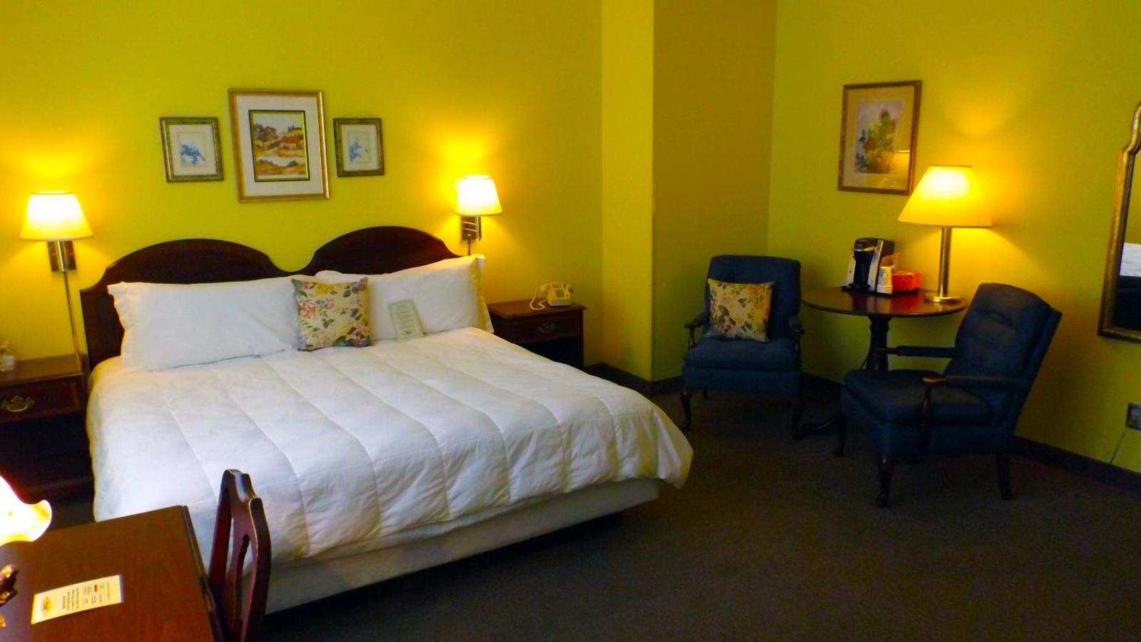 Higher Ground Hotel Main image 1